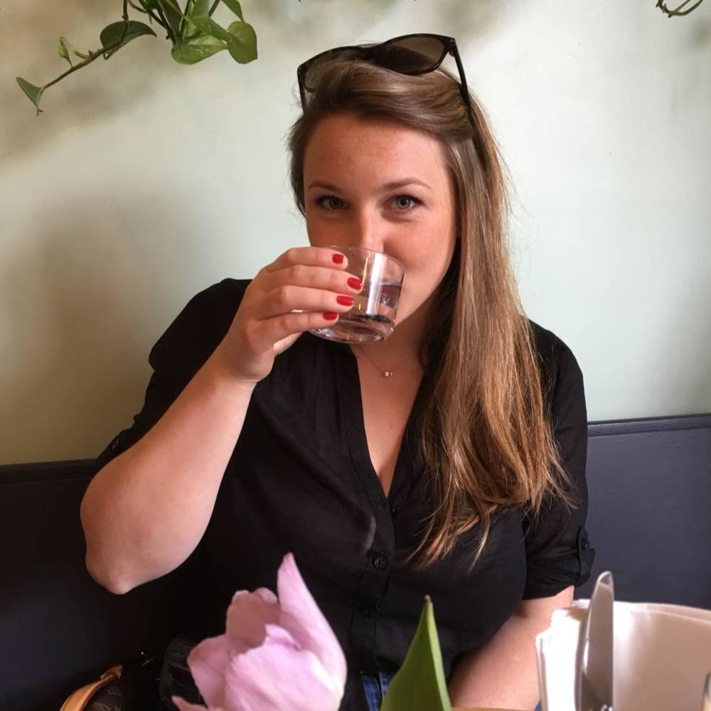 Meet your Posher, Samantha